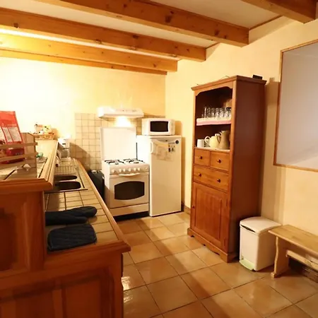 Holiday home Maison De Caractere Renovee Avec Jardin, Pres Des Monts Et Activites De Plein Air - Fr-1-742-111