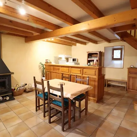 Maison De Caractere Renovee Avec Jardin, Pres Des Monts Et Activites De Plein Air - Fr-1-742-111 Neussargues en Pinatelle