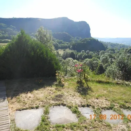 Maison De Caractere Renovee Avec Jardin, Pres Des Monts Et Activites De Plein Air - Fr-1-742-111 Holiday home *